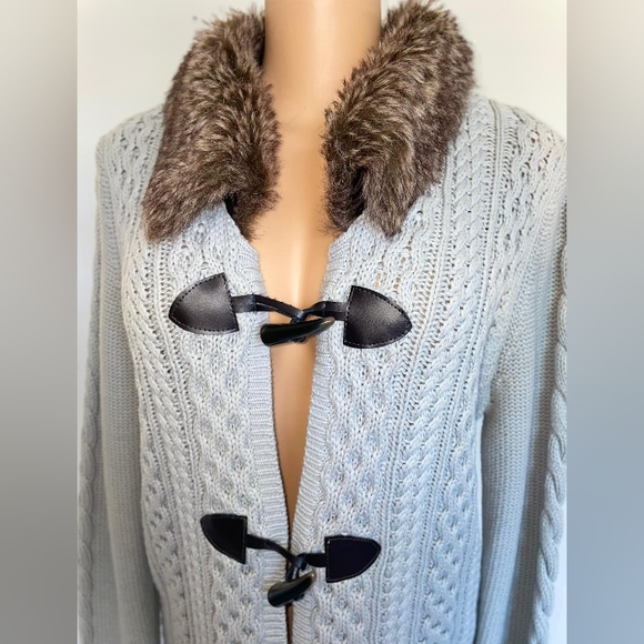 DRESS BARN KNIT CARDIGAN SEATER LOOP FAUX FUR COLLAR WOMEN’S XL GRAY - Picture 2 of 7